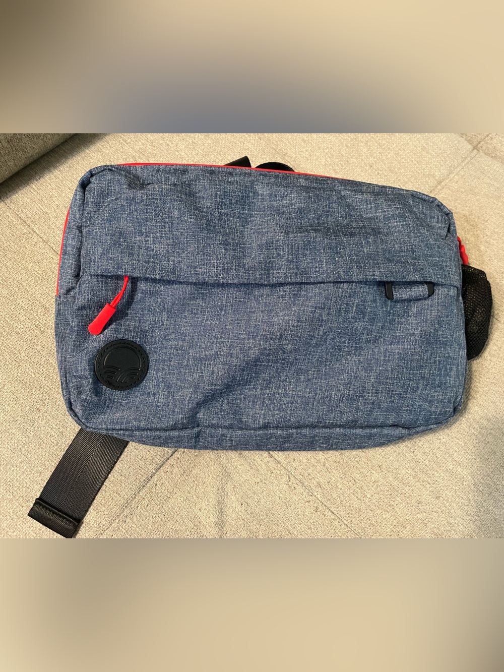 Tushbaby The Pack Crossbody